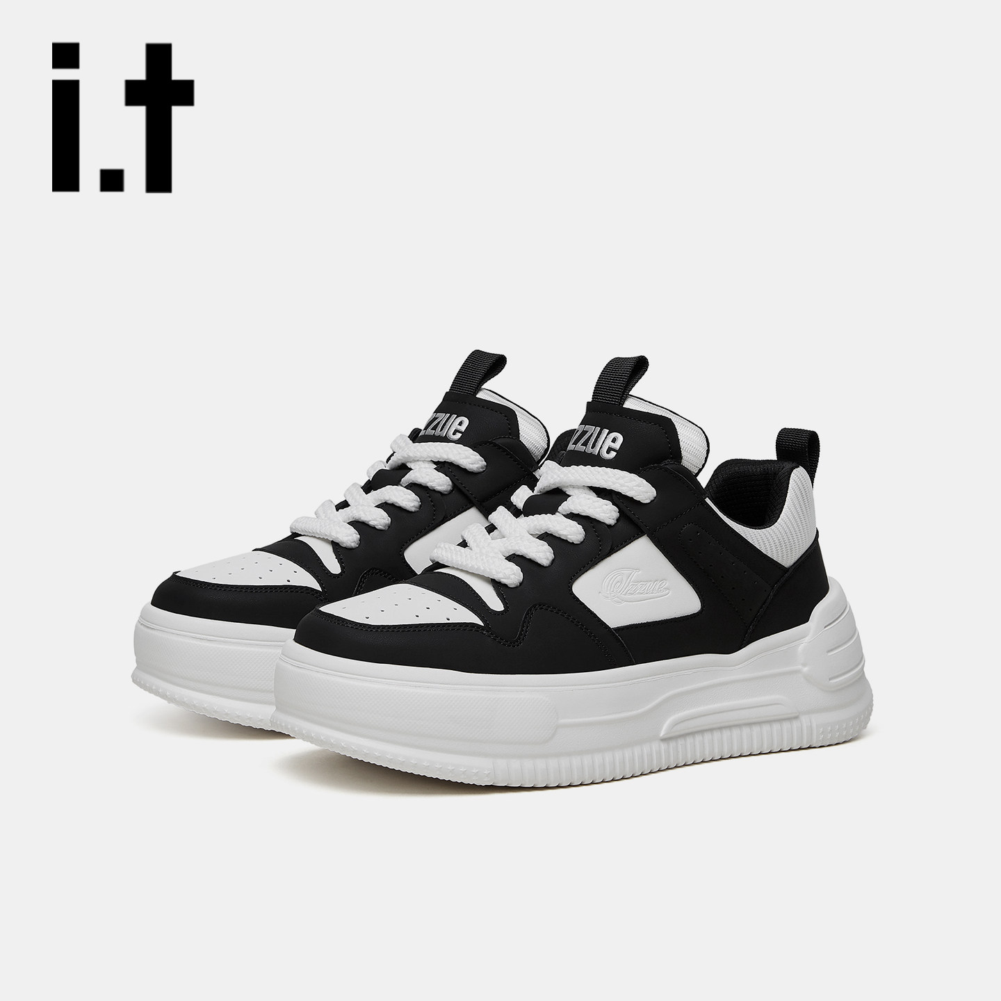 it izzue厚底男鞋2025秋季新款爆款鞋黑白增高运动休闲百搭板鞋v