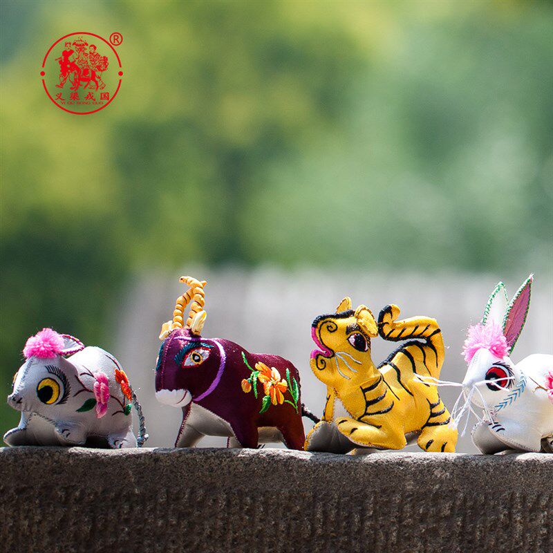 端午庆阳香包十二生肖刺绣立体摆件民间特色手工艺品生日节庆礼物