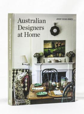 现代装饰英文真书可翻阅t样板房别墅售楼处办公室书房书籍大全摆