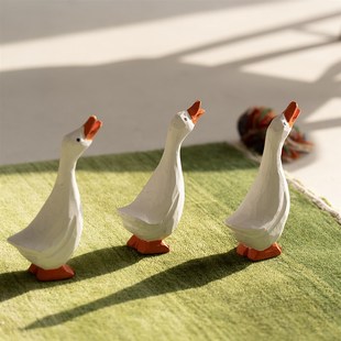 嚣张的傲娇鹅 聒噪鹅创意v木雕桌面摆件搞怪有趣纯手工礼物礼品