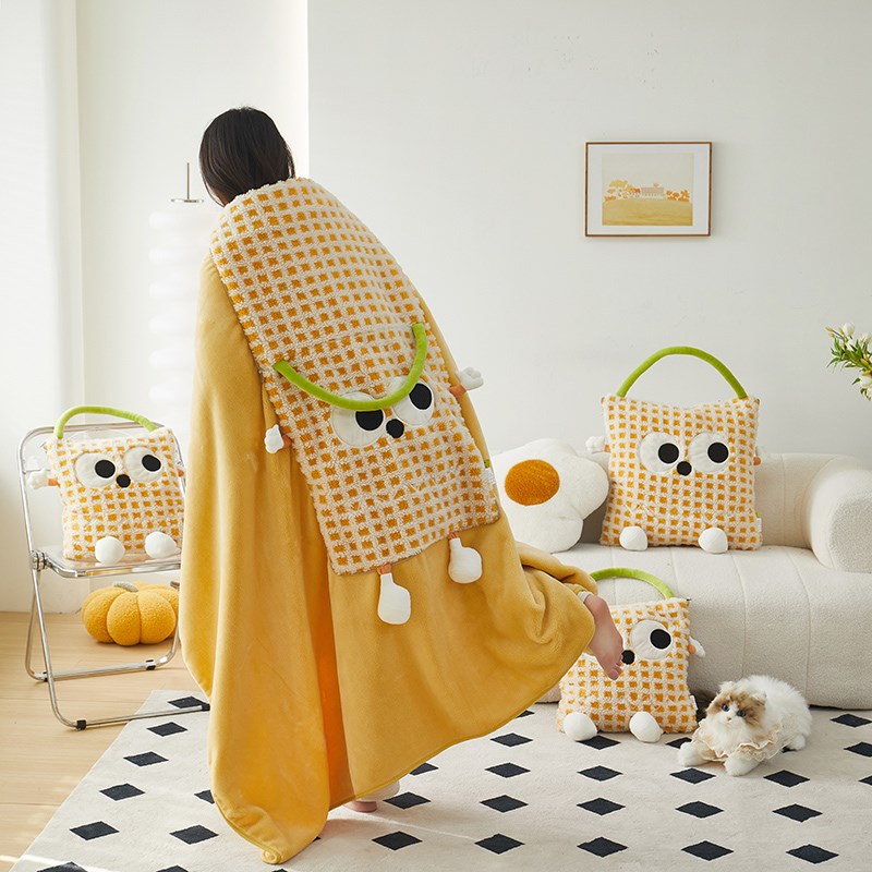 抱枕被子两用午睡毯子二合一车用枕头被办公室午休靠枕车载盖毯