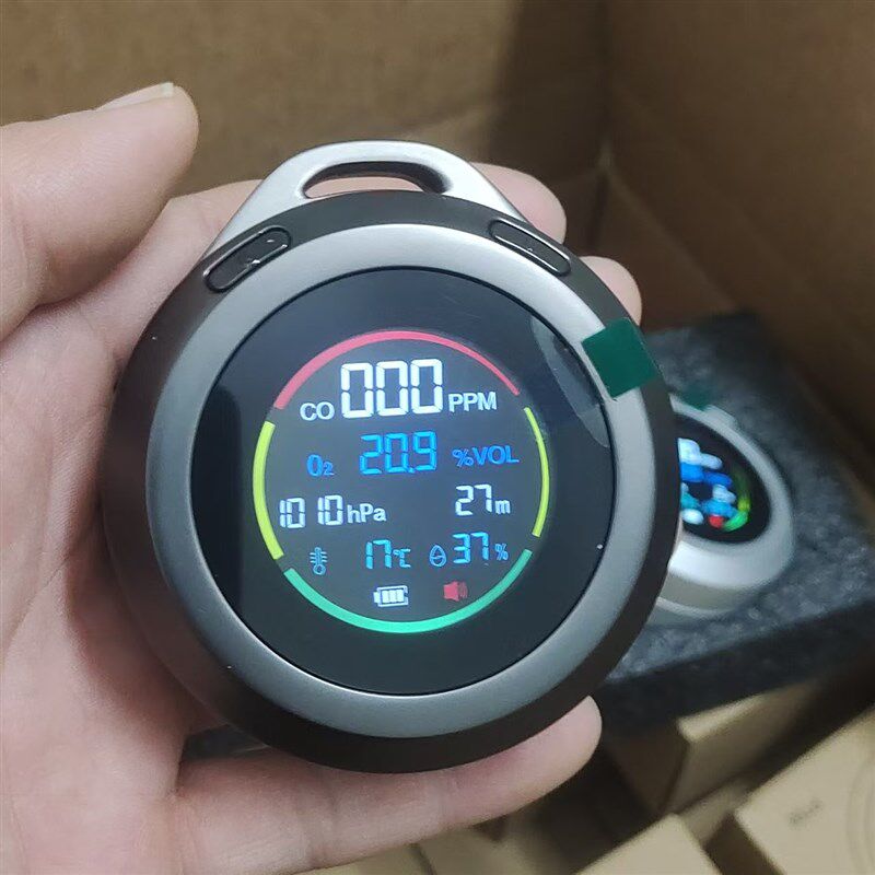 新款户外露营充电一氧化碳t海拔高度大气压强充电含氧量氧气检测
