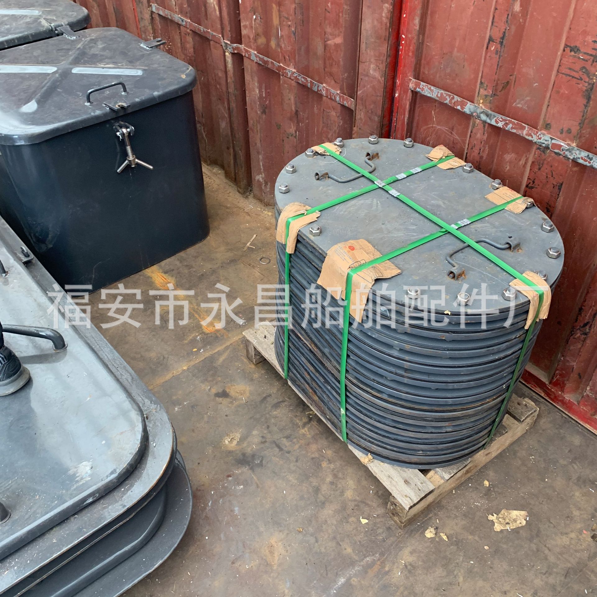 船用铝质舱口盖游艇埋入式舱口盖带气杆舱门船用门窗铝合金门窗