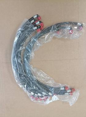 挖掘机PC200/210/220/240/270-8MO滤芯到柴油泵快接柴油管