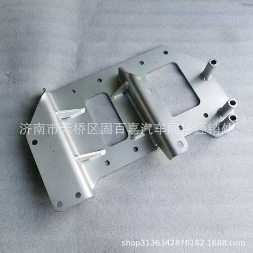 AZ9H2554670020 WP13NG消声器固定支架总成  发动机 豪沃HOWO