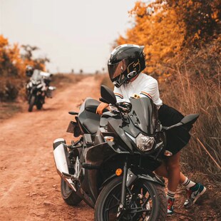 改装gsx250r挡风 GSX250R风挡玻璃前风挡导流罩挡风板 进口PC不碎