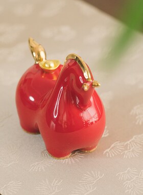 红色招财马陶瓷摆件高端车内饰品客厅办公室桌面装饰乔迁开业礼物