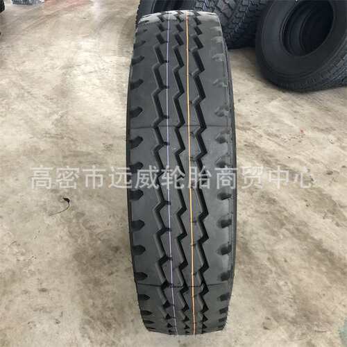 风神卡客车900R20 650R16 750R16825R16矿山前四后八车胎三线花纹