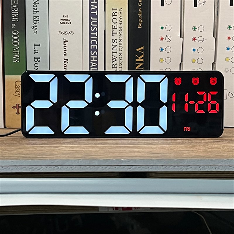 大屏幕学生居家用LED电子钟客厅挂钟数字时钟声控挂墙创意闹钟