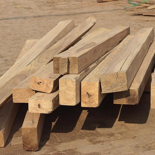 老榆木木方 方料方子木实木房梁木料木头条风化榆木木材原木方木