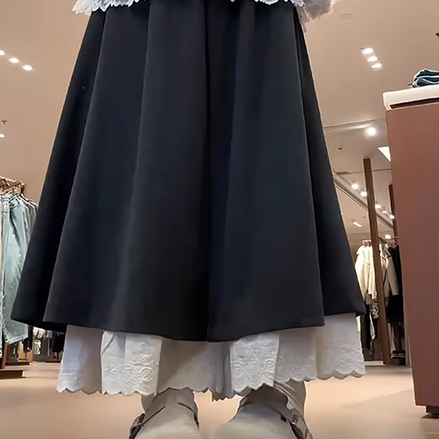 灰色蕾丝裙裤女秋冬2025新款小个子复古慵懒感高腰显瘦糯米阔腿裤,女装/女士精品,休闲裤,淘宝优惠券,粉丝福利购,淘宝优惠卷