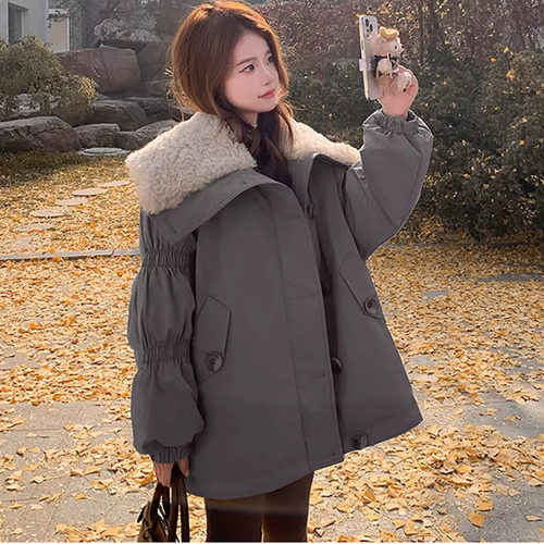 灰色大翻领90白鸭绒女款派克服