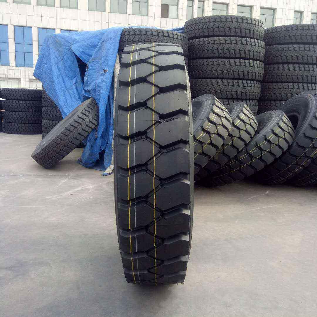 汽车轮胎1100R201200R20重载型全钢大货车卡车渣土车泥头车轮胎