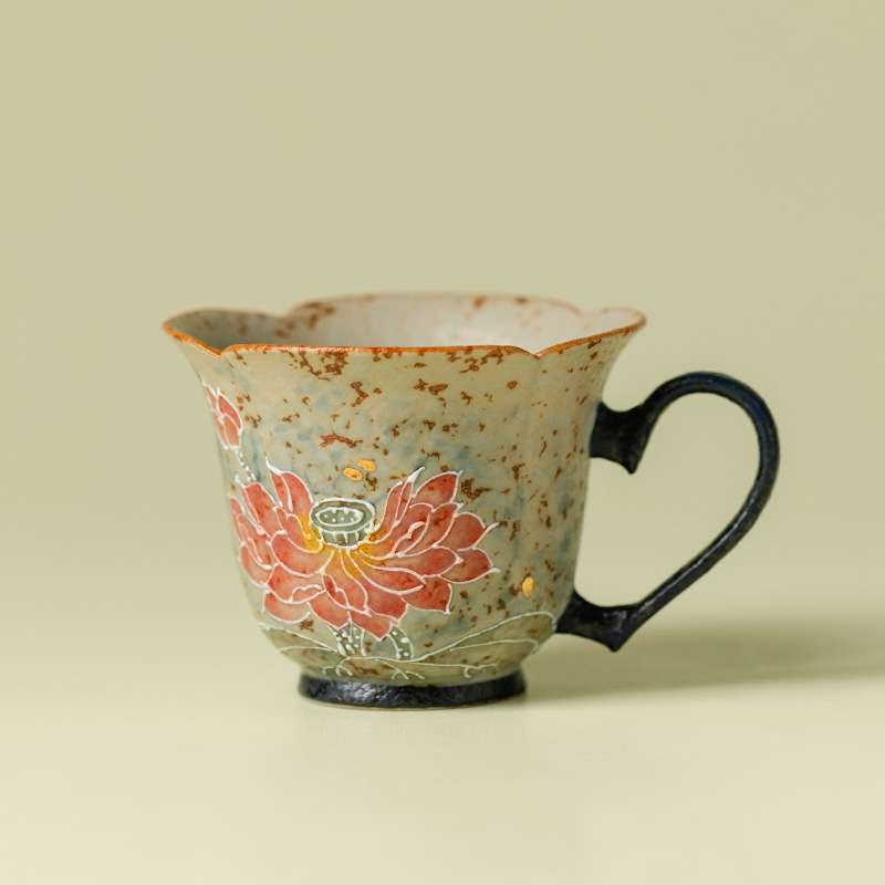 纯手绘莲开并蒂花瓣爱心把杯新中式陶瓷茶杯品茗杯主人杯茶具