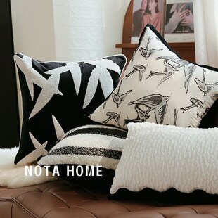 新中式抱枕套黑白毛绒抱枕别墅软装搭配客厅沙发靠垫车载柔软腰枕