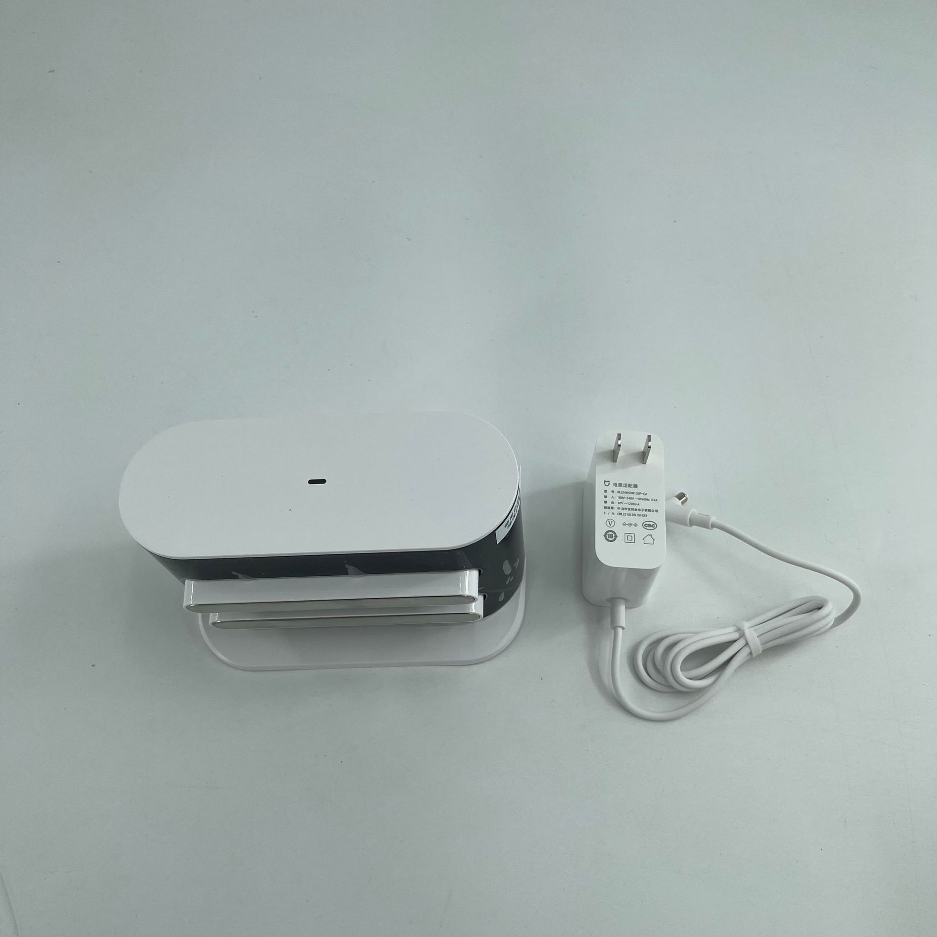 适用小米3C b106cn扫地机黑色白色充电座桩充电线基座电源适配器