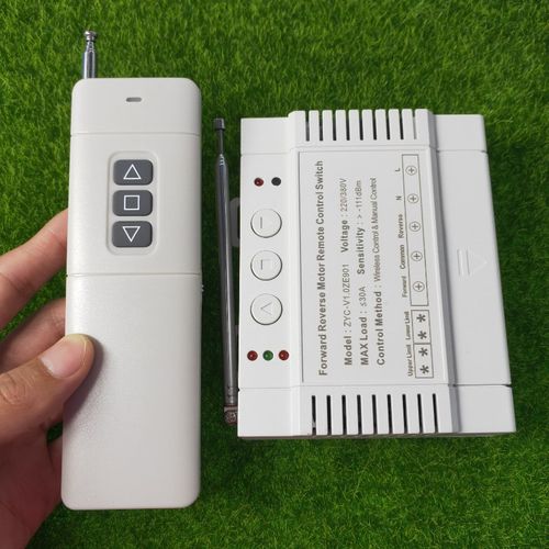 AK-ZE901 220V-380xV水泵电机正反转抽水机灯具开关手动+遥控功能