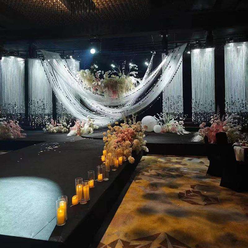 婚庆成品吊顶装饰婚礼堂银色亮片挂件舞台线帘流苏圆片路引装饰帘