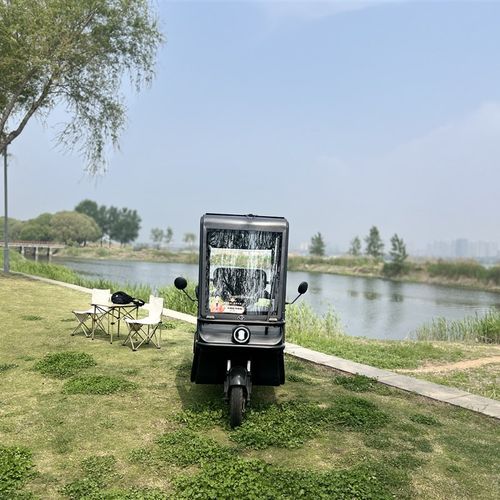 太阳能电动三轮车短途代步车自发电H电动车太阳能户外移动充电