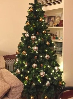 圣诞节布置摆件圣诞树装饰品150CM高绿色圣诞树带金色圣诞球挂饰