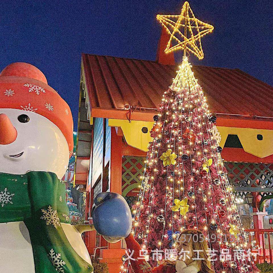 大型圣诞树三角形led异形发光圣诞树商场户外场景灯串树