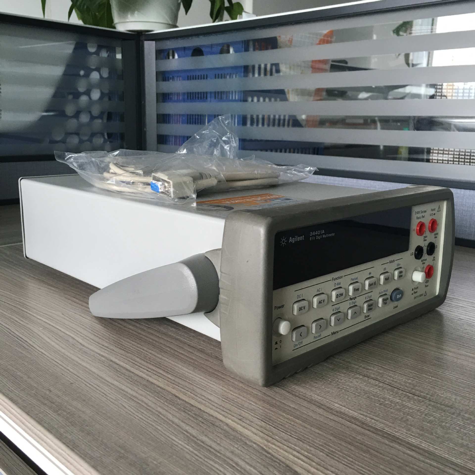 安捷伦Agilent 34401A六位半数字万用表台式万用表 现货低价出售