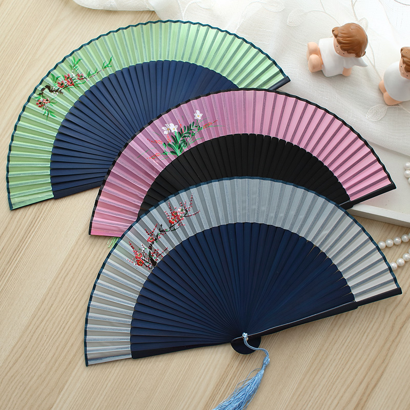 舞蹈扇子女折扇女式中国风礼品绫绢和风手绘表演古典折叠扇跳舞扇