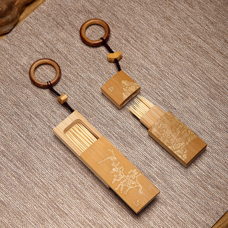 纯手工留青雕刻老玉竹牙签盒把玩文玩竹器竹雕精品便携式牙签筒,特色手工艺,竹编/竹雕,淘宝优惠券,粉丝福利购,淘宝优惠卷