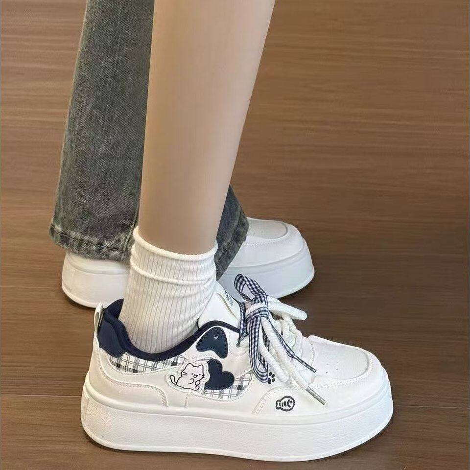 2026新款猫咪厚底增高小白鞋女