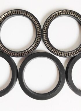 PV宝色霞板标准孔用泛塞封125/130/135*112.8/117.8/122.8*9.5