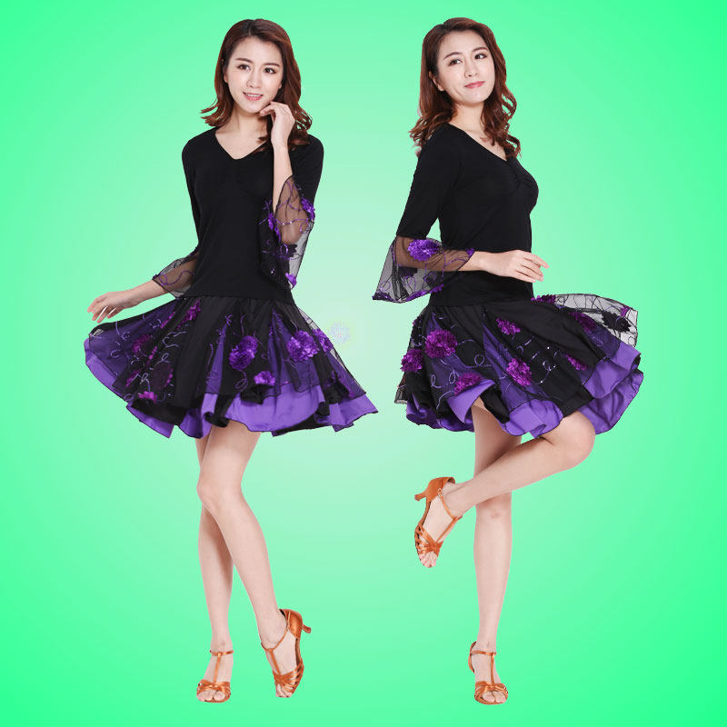 广场舞服装2018夏秋新款套装大码女上衣短袖短裙拉丁舞演出服包邮