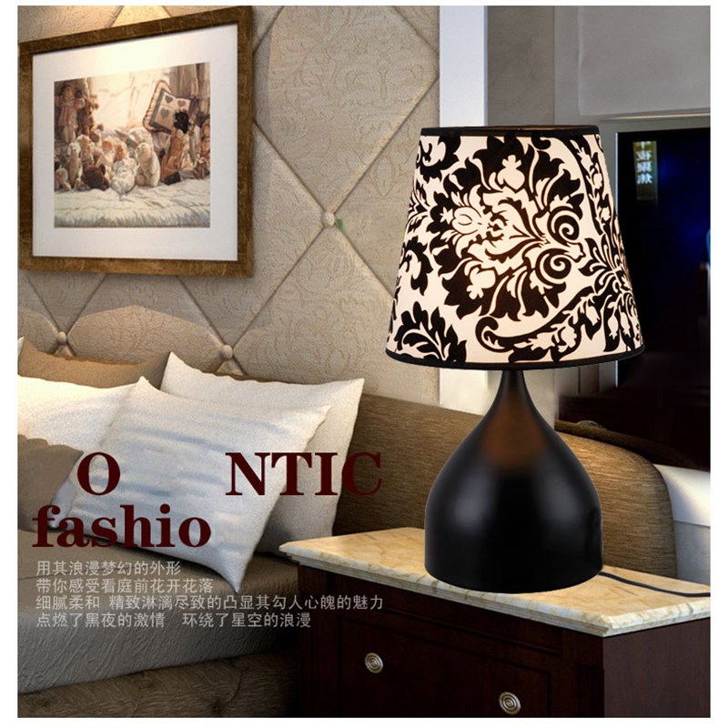 北欧触摸遥控调光现代简约时尚y创意节能台灯卧室床头灯书房卧室