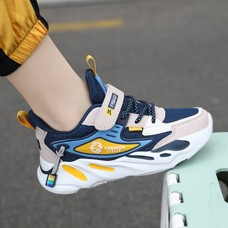 儿童鞋子冬季加绒保暖棉鞋女学生中小童男童休闲跑步鞋魔术贴