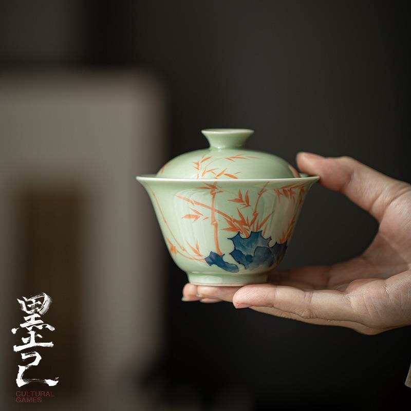 墨己 秘青手绘盖碗 撇口家用陶瓷茶碗 太湖石红竹粉彩文人泡茶碗
