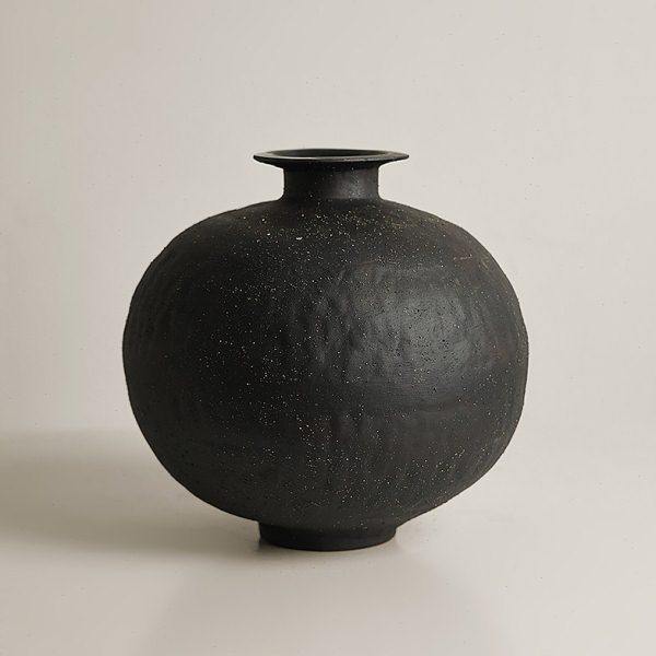 黑色陶瓷花瓶化妆土摆件客家居侘寂风复古民宿装饰品小瓶口陶罐,家居饰品,花瓶,淘宝优惠券,粉丝福利购,淘宝优惠卷