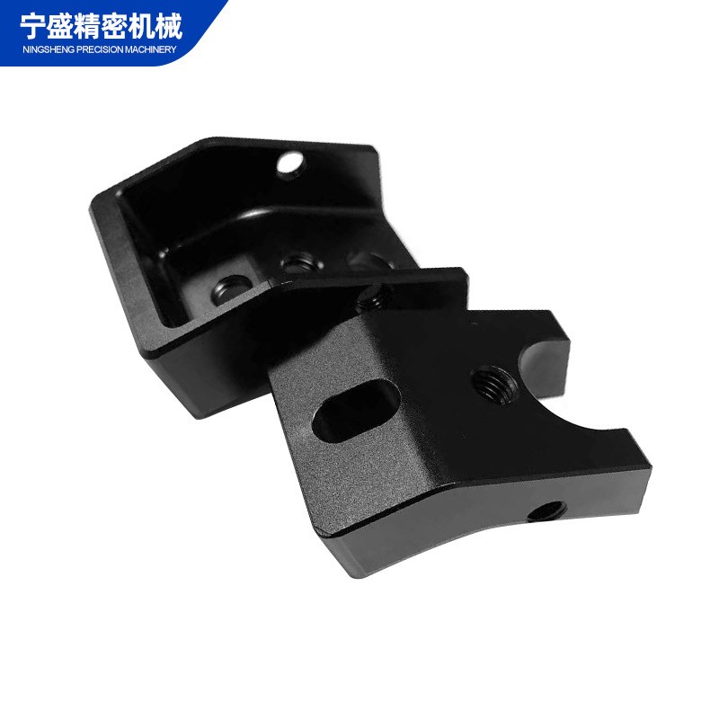 CNC加工中心精密加工五金不锈钢铝铁碳钢零件机加工来图来样定制