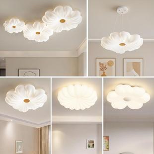 现代简约原木风灯具全光谱客厅灯吸顶灯卧室三室一厅全屋套装中山