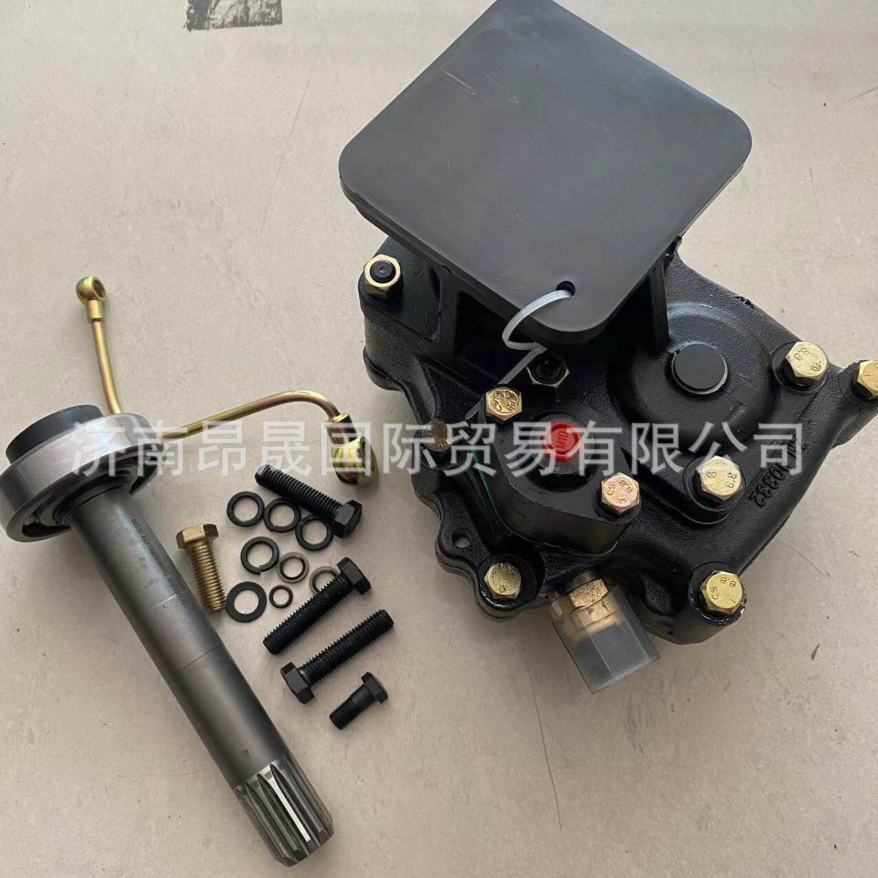 重汽豪沃336 371发动机配件WG9700290150取力器 直联式HW50-05