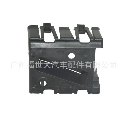 适用于2017-2020款特斯拉 Model 3 防撞底座 1108648-00-E