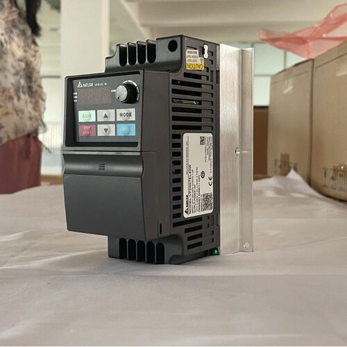 台达小型VFD-EL系列变频器VFD007EL21W单相220V0.7KW支持原厂检测