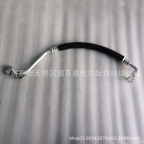 WG1664820239蒸-压软管  空调管 车架部分 豪沃T7H