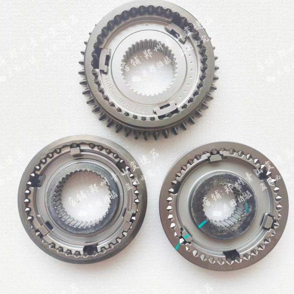 宝骏730 1.5L五速手动变速箱总成零配件一二/三四/五档同步器青山