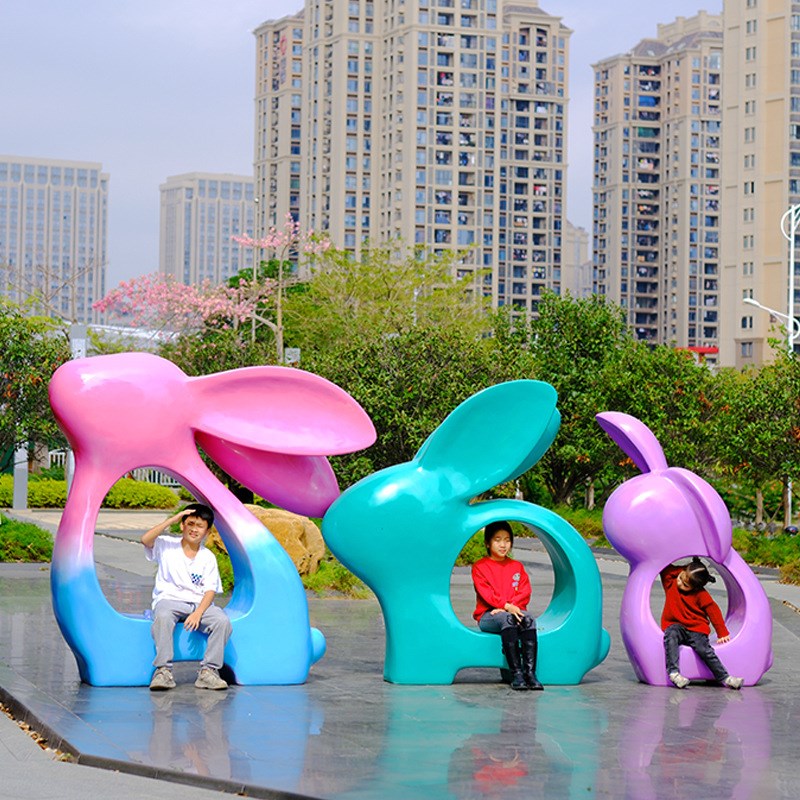户外玻璃钢卡通糖果座椅蛋形鹅软石兔子凳子雕塑商场游乐幼儿园装