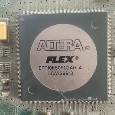 询价ALTERA FLEX EPF10K50RC240-4芯片，可维修