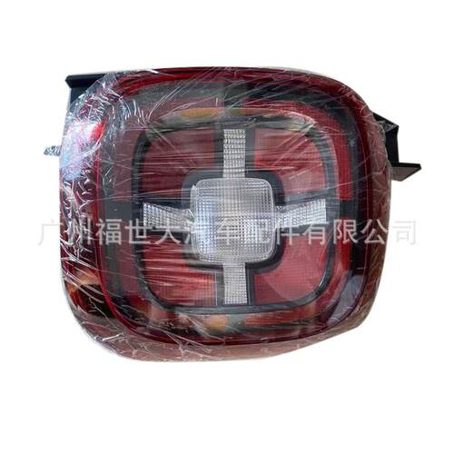 适用于2018雷诺 Dacia DUSTER 尾灯 265503601R  65558217R