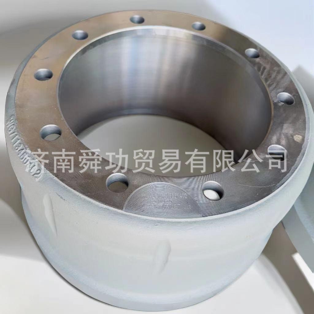 WG7113450402 制动鼓配件457前桥后桥制动鼓重汽原厂轮毂