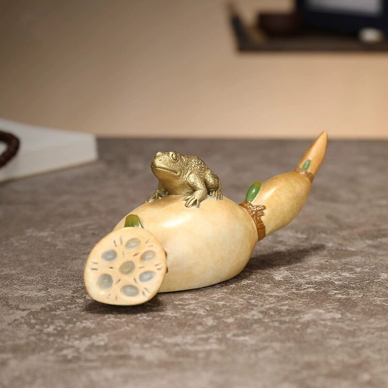 黄铜摆件小青蛙茶宠莲藕蛙中式客厅书房酒柜招财工艺装饰品新礼品