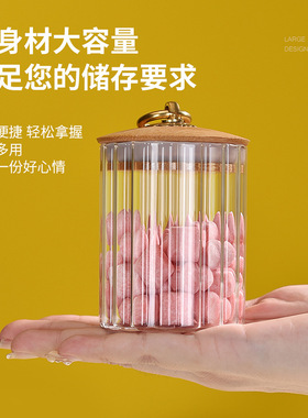 厂家圆形玻璃密封储物罐铜环竹盖密封罐竖纹玻璃罐零食收纳小罐子