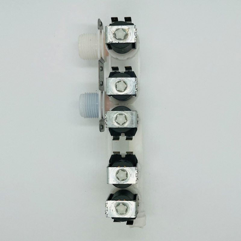 全自动洗衣机进水阀进水口控制器开关阀通用配件0024000126GA