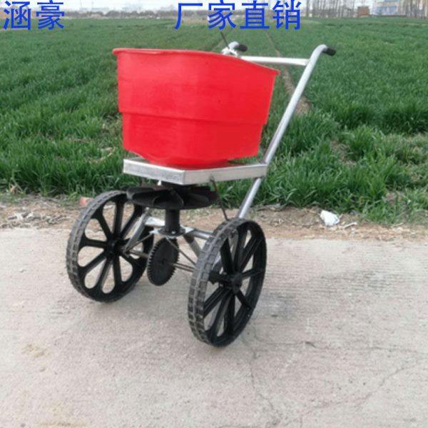 人工手推式撒肥机农用洒肥车施肥篓人力追肥道路撒融雪剂撒盐车,农机/农具/农膜,施肥机械,淘宝优惠券,粉丝福利购,淘宝优惠卷